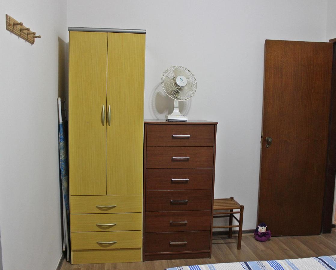 Apartamento Familiar - Praia Da Enseada グァルジャー エクステリア 写真