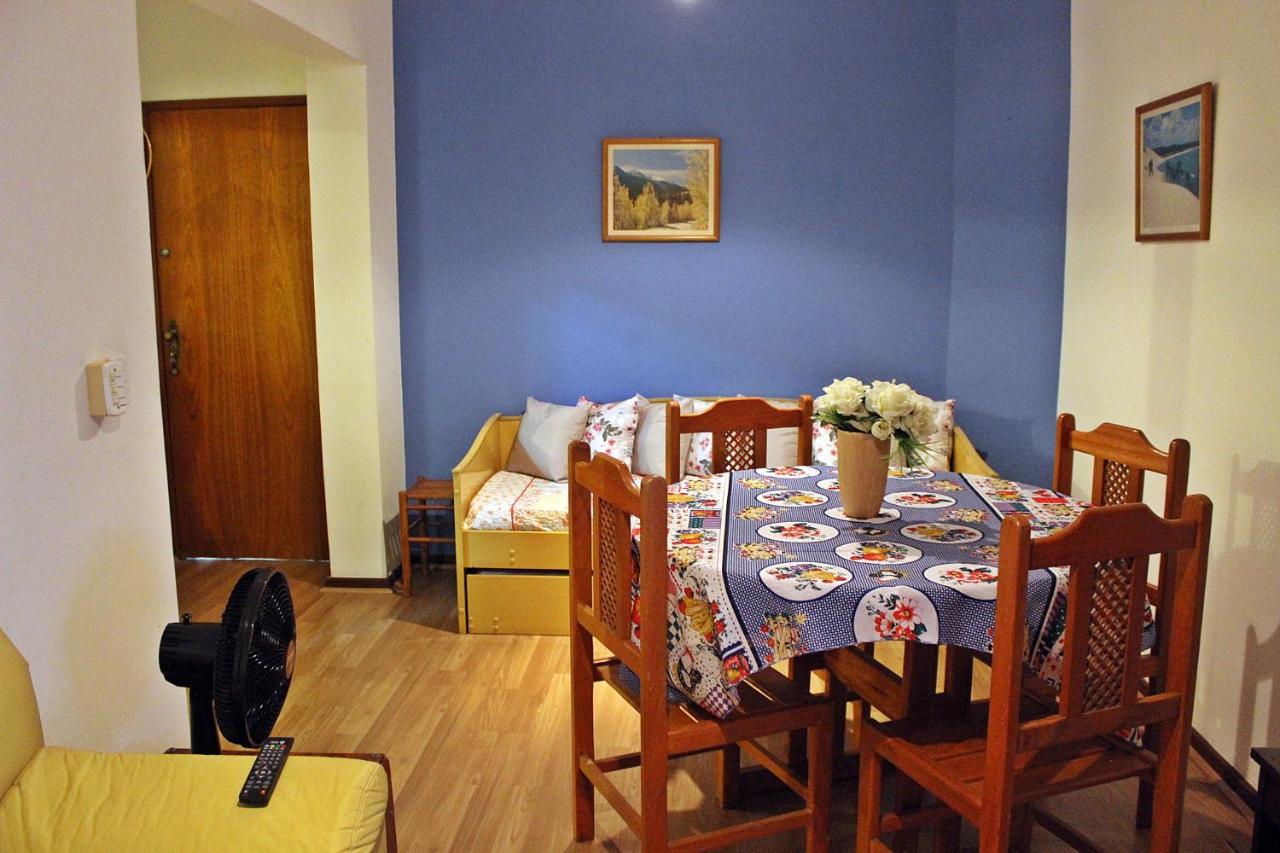 Apartamento Familiar - Praia Da Enseada グァルジャー エクステリア 写真